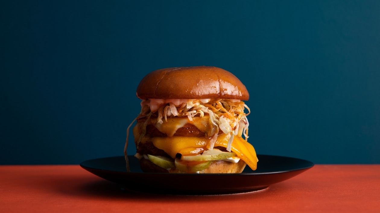 Sweet and Spicy Crispy NoChicken Burger