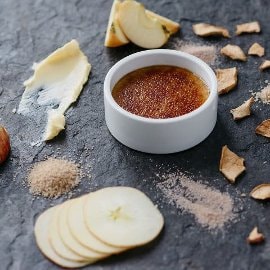 Inkivääri-uuniomena Crème Brûlée Inkivääri-uuniomena Crème Brûlée