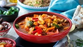 Tunisialainen kasviscouscous Tunisialainen kasviscouscous
