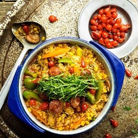 Galinha Caipira - Paahdettua kanaa, riisiä ja chorizo-makkaraa Galinha Caipira - Paahdettua kanaa, riisiä ja chorizo-makkaraa