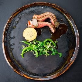 Black Angus-naudan kuvetta Rossini Black Angus-naudan kuvetta Rossini