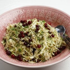 Tattari-kaalisalaatti Tattari-kaalisalaatti