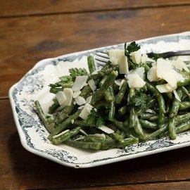 Pesto-papusalaatti Pesto-papusalaatti