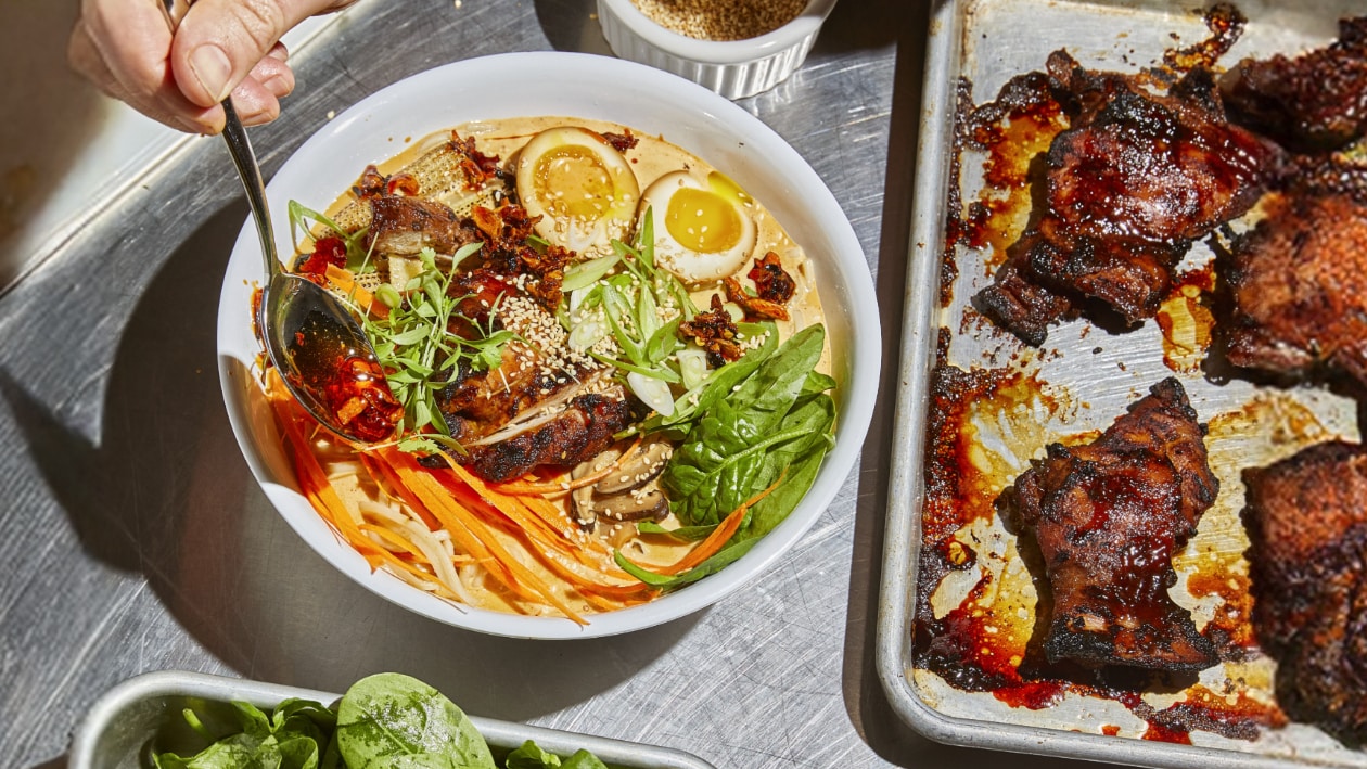 Tulinen ja kermainen ramen – - Resepti