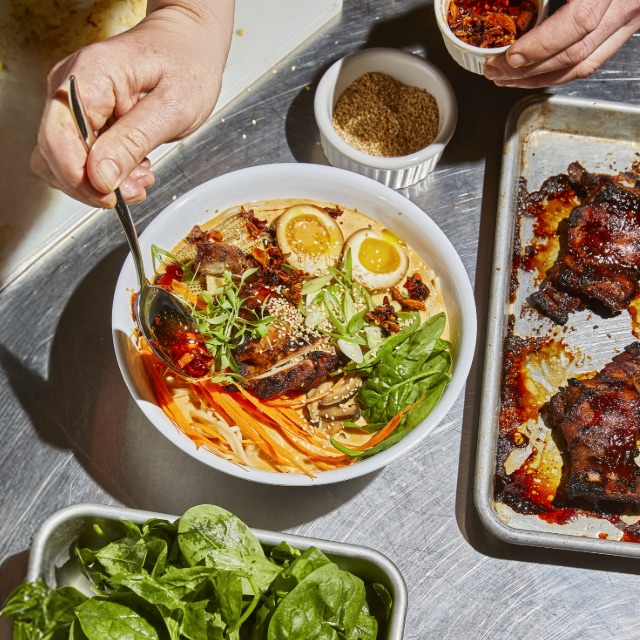 Tulinen ja kermainen ramen Tulinen ja kermainen ramen
