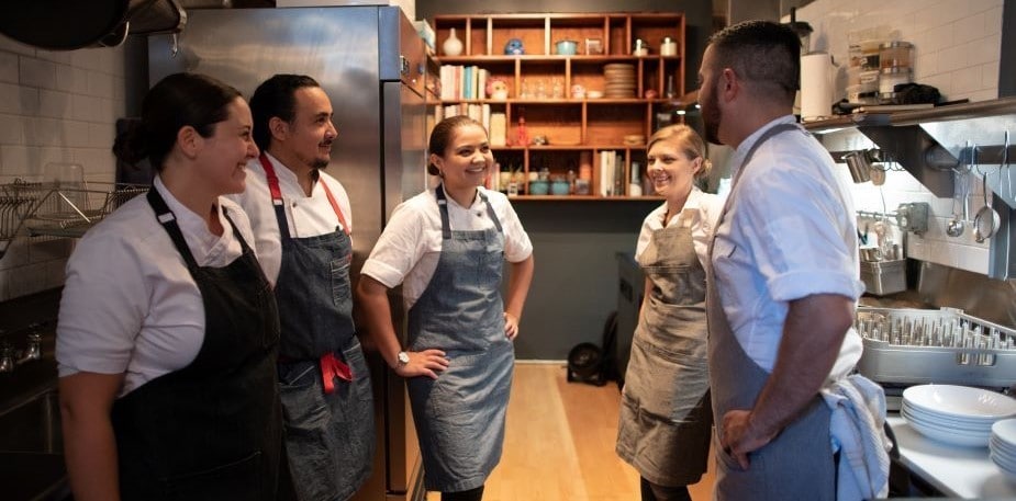 Suojelemme henkilöstöämme